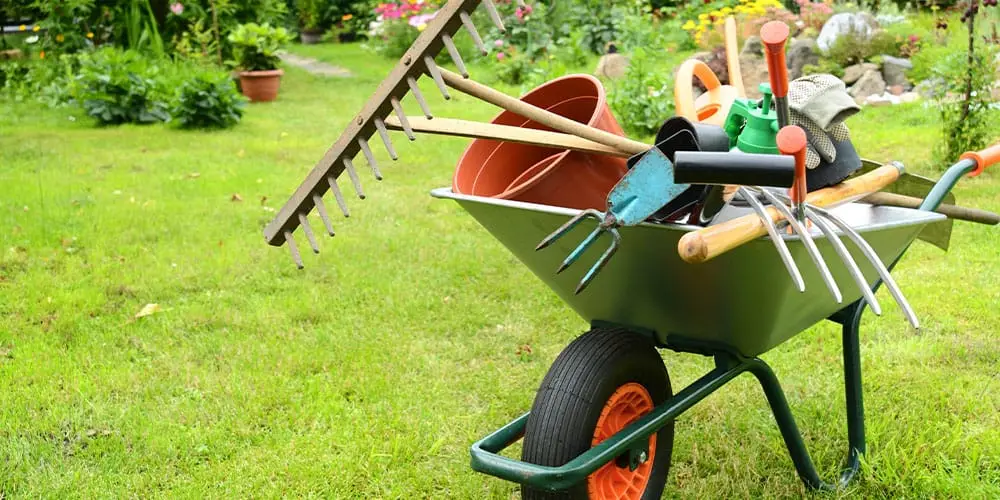 Stephens Landscaping Garden Center -spring cleaning tools