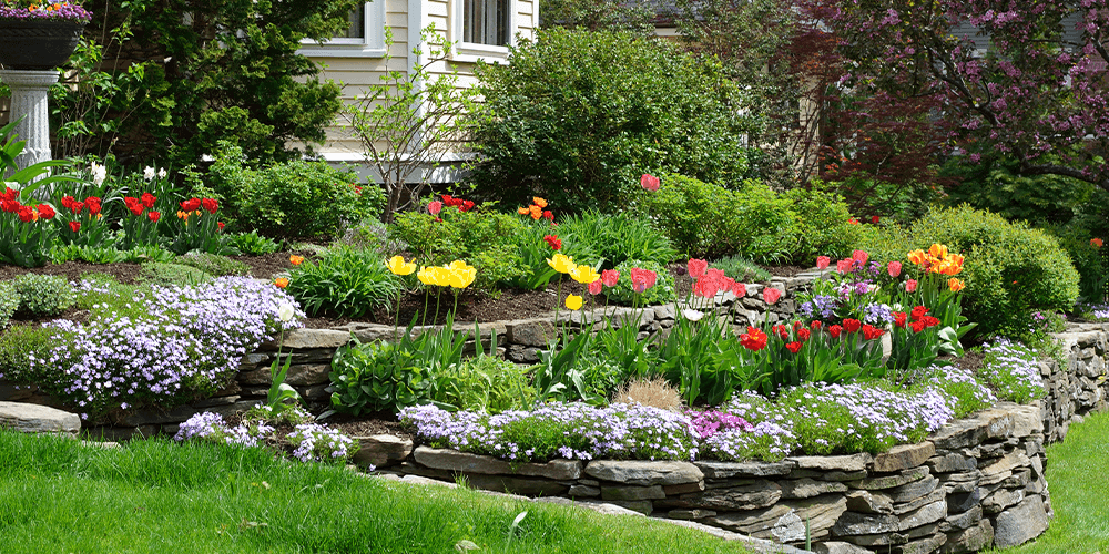 Stephens Landscaping Garden Center - How to Plan Your Flower Beds -using bulbs in the garden