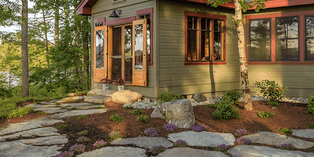 stephens landscaping garden center - diy pathways -pathway with mulch around stones